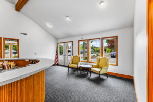 18 web or mls 3265 liberty rd s 18
