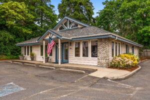 19 web or mls 3265 liberty rd s 19