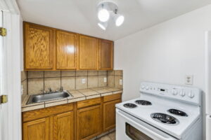 5 web or mls 105 front st 5