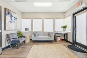 12 web or mls 1220 Liberty St NE