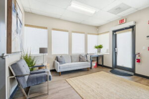 13 web or mls 1220 Liberty St NE