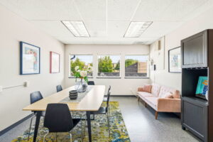21 web or mls 1220 Liberty St NE