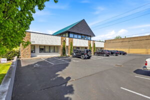 3 web or mls 1220 Liberty St NE
