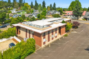 16 web or mls 1730 commercial st se 16