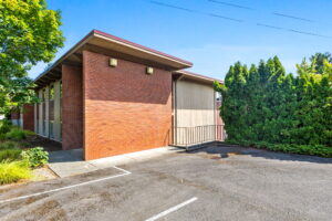 6 web or mls 1730 commercial st se 6