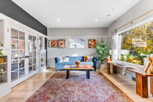 6 web or mls 765 liberty st se 6