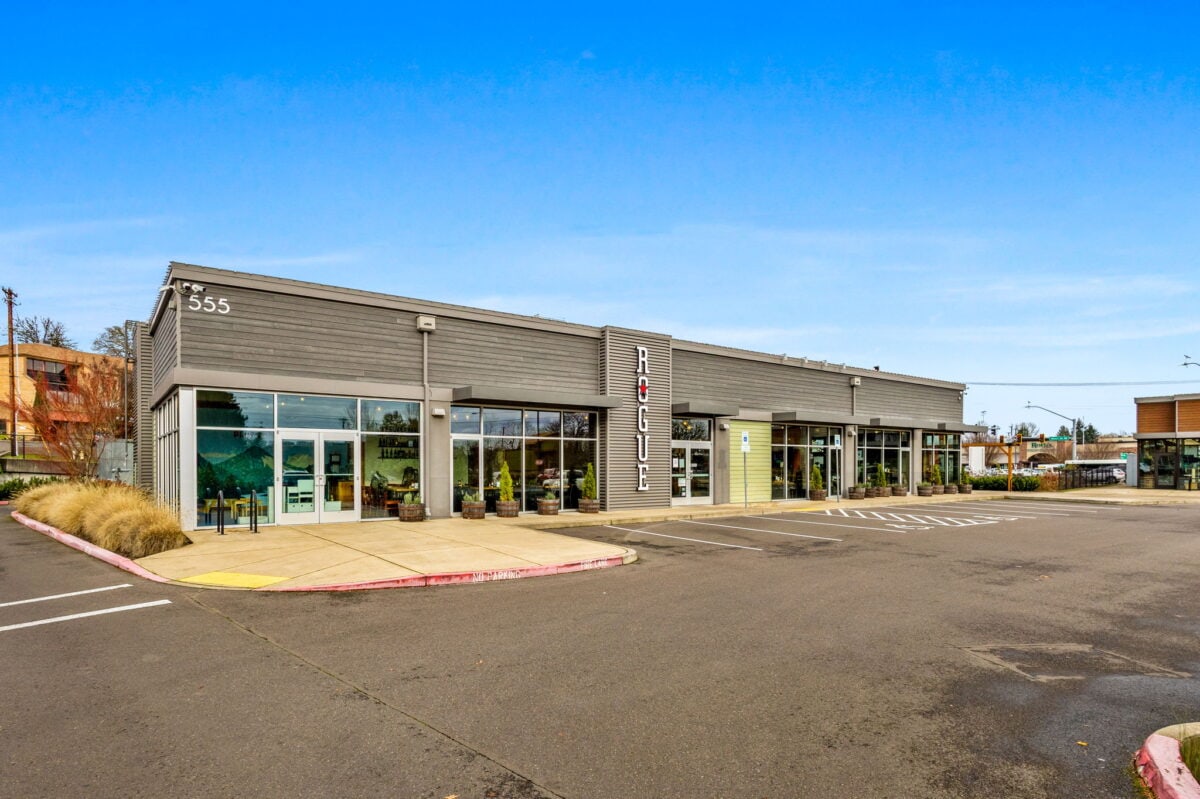 1 web or mls 555 9th St NW