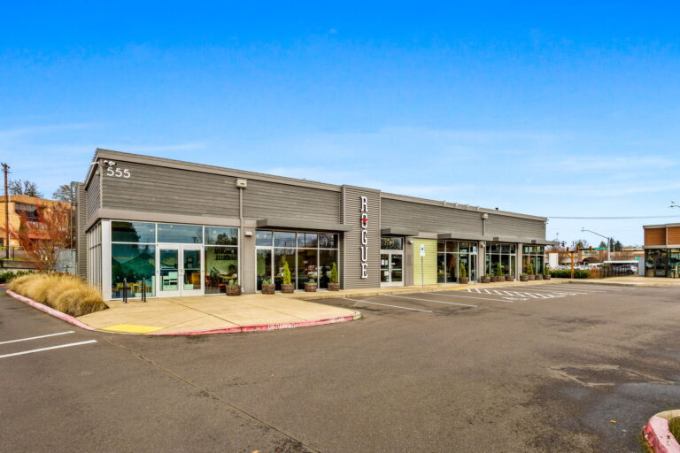 1 web or mls 555 9th St NW