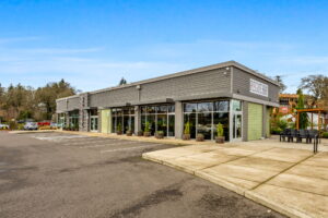 3 web or mls 555 9th St NW