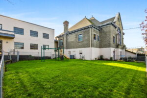 29 web or mls 820 Jefferson St NE