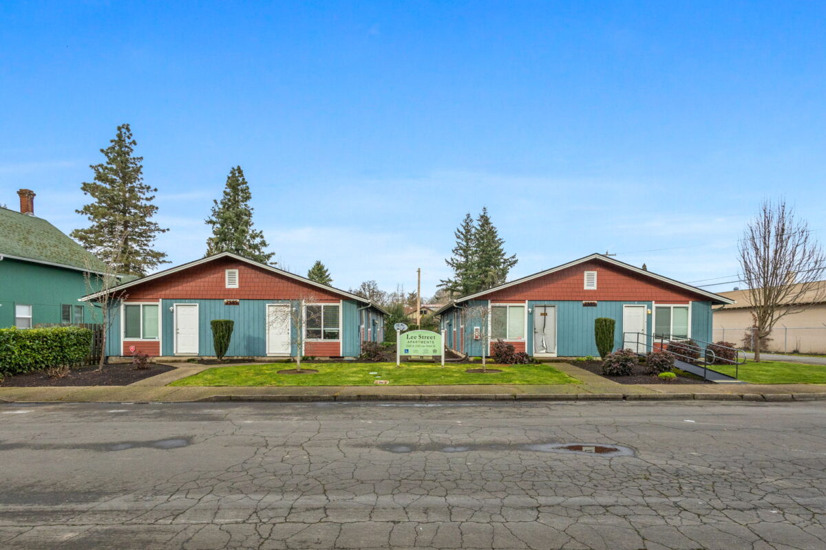 20 web or mls Apt Photos