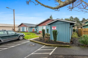 29 web or mls Apt Photos