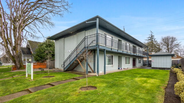 30 web or mls Apt Photos