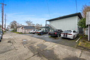 33 web or mls Apt Photos