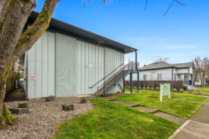 35 web or mls Apt Photos