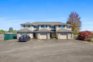 10 web or mls Warren St S