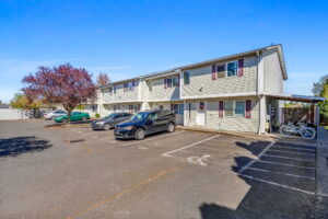 19 web or mls Warren St S