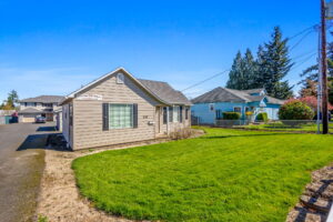 2 web or mls Warren St S