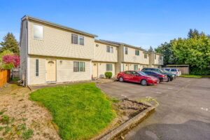 56 web or mls Warren St S 56 copy