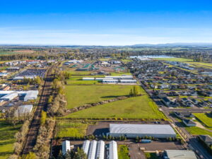 7 web or mls 1265 Stryker Rd