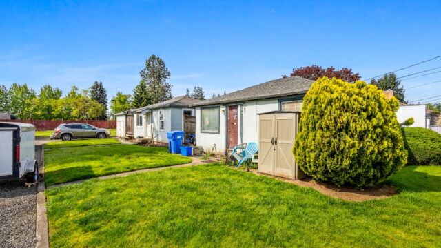2 web or mls 224 Stark St N