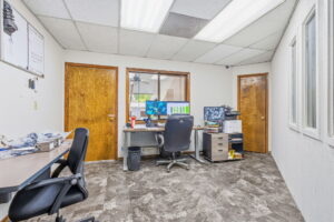 22 web or mls 1985 Liberty St NE