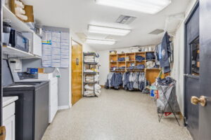 30 web or mls 1985 Liberty St NE
