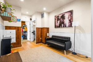 7 web or mls 1800 State St7