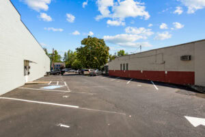 3 print 920 Commercial St SE3