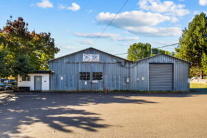 2 web or mls 1010 SW A Ave2