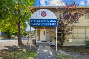 4 web or mls 1901 Front St NE4