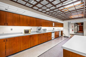 57 web or mls 302 State ST